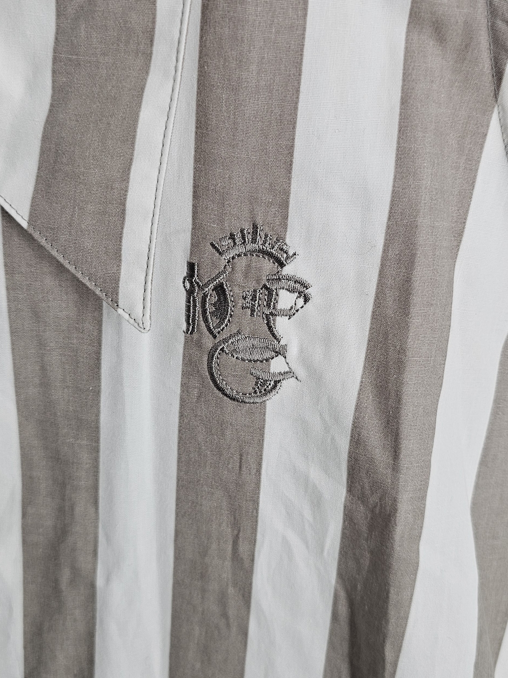 Marithe + Francois Girbaud Sleeveless Blouse Striped Cotton Blouse in White & - Picture 6 of 10